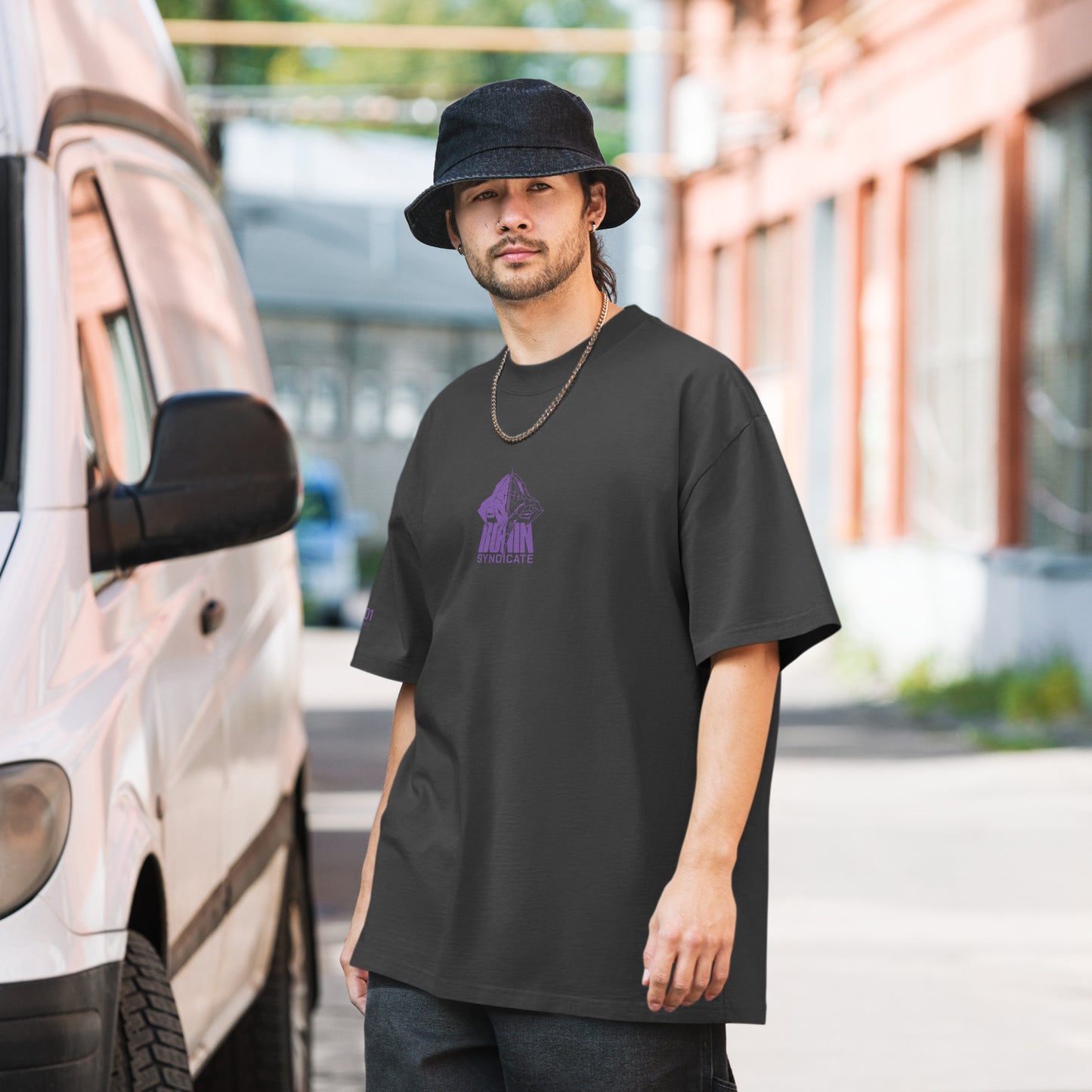 RONIN x EVA #01 | Camiseta oversize con efecto desgastado